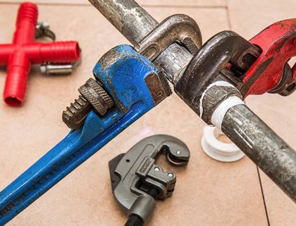 plumbing-pipe-wrench plumbing-pipe-wrench
